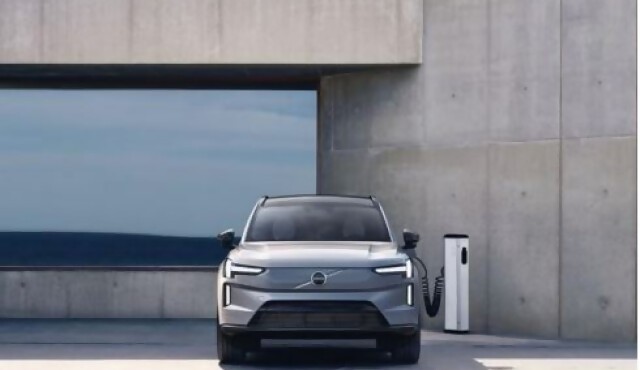 Volvo EX90: El vehículo premium que se vuelve más inteligente con el tiempo