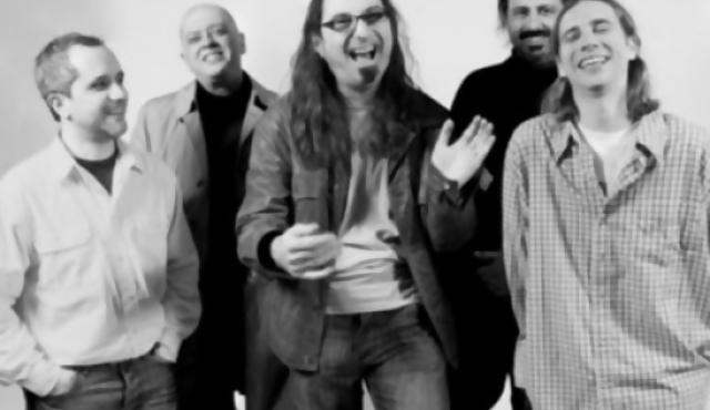 Los Terapeutas: 25 años de música y “un sólo hit”