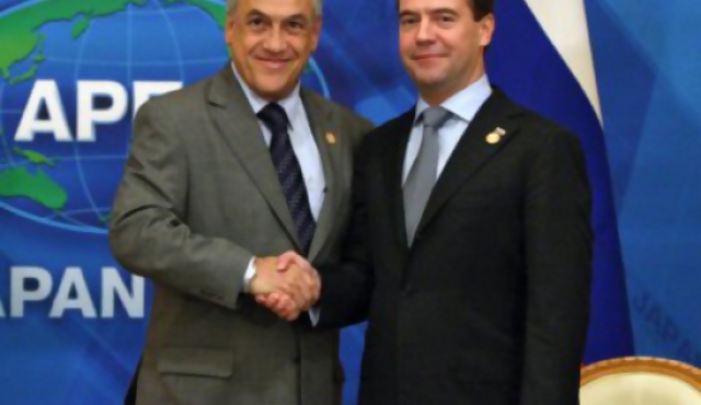 Chile firma "acuerdo estratégico" con Rusia