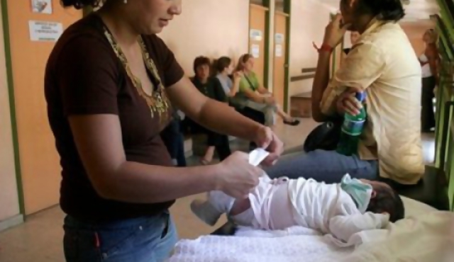 Premian al BPS por prevenir discapacidades en recién nacidos