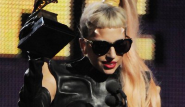 Lady Gaga se queda con tres Grammy