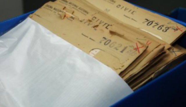 Corte Electoral entregó al Archivo de la Nación proscripciones de la dictadura