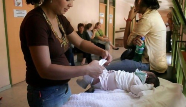 Uruguay redujo a 7,71 por mil la mortalidad infantil