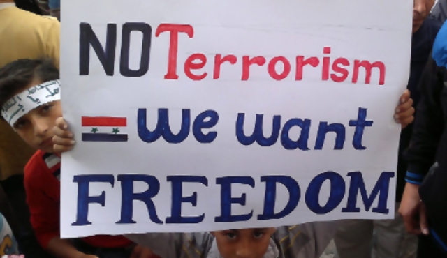 Manifestaciones en Siria dejan más de 80 muertos