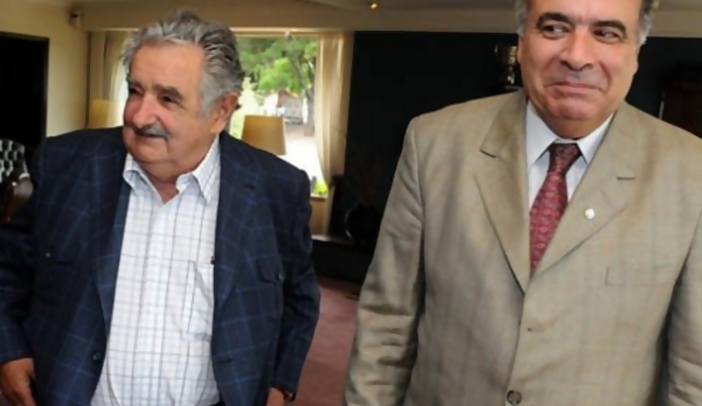Mujica respaldó a Casal ante los grandes