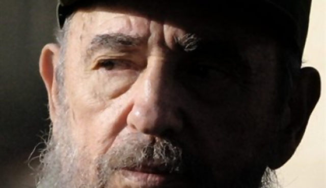 Fidel Castro "va a vivir 140 años" pese a enfermedad 