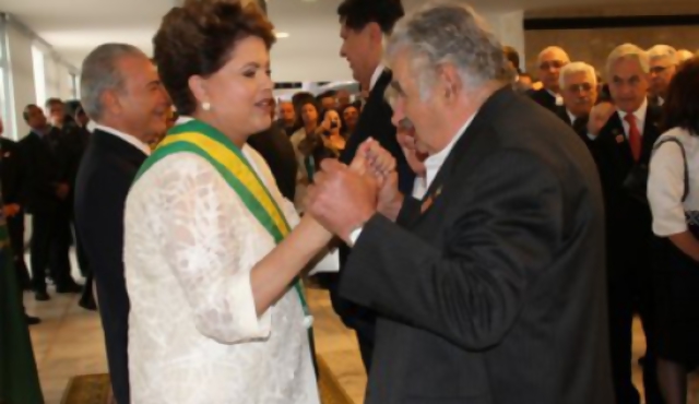 Dilma y Mujica buscan "fortalecer" la agenda bilateral
