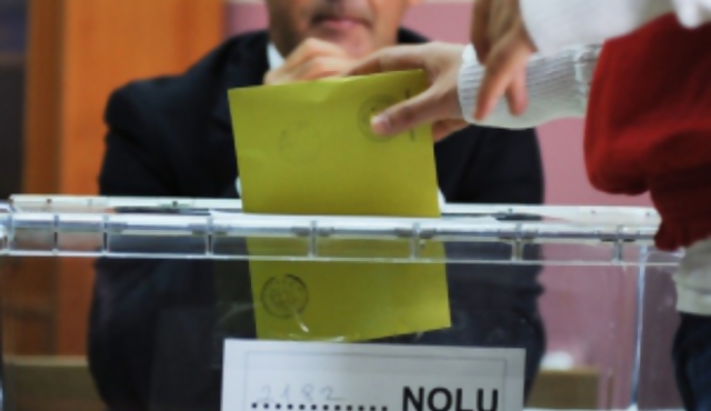 Primer ministro turco rumbo a un tercer mandato 