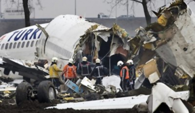 Nueve muertos y 80 heridos en accidente aéreo de Amsterdam