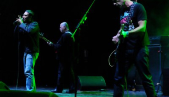 Los Traidores, “punk con savoir-faire rioplatense”