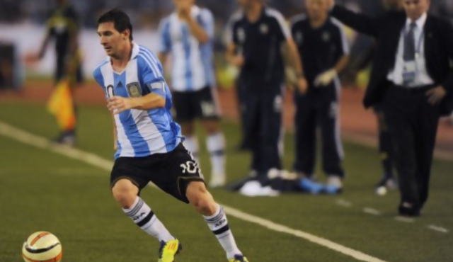 Argentina ganó en el debut de Sabella 