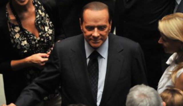 Berlusconi: "eran 11 pero me acosté con 8"