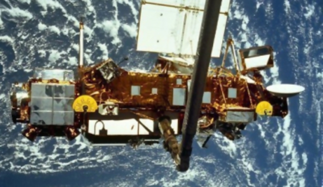 Satélite de NASA se desintegra en norte del Pacífico, al oeste de Canadá