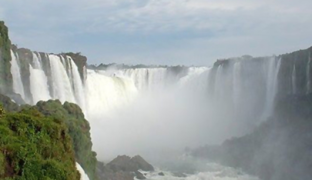 Amazonia e Iguazú son maravillas