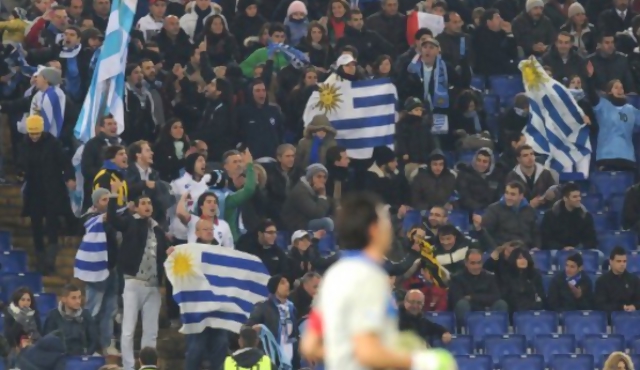 Uruguay lidera las Eliminatorias 