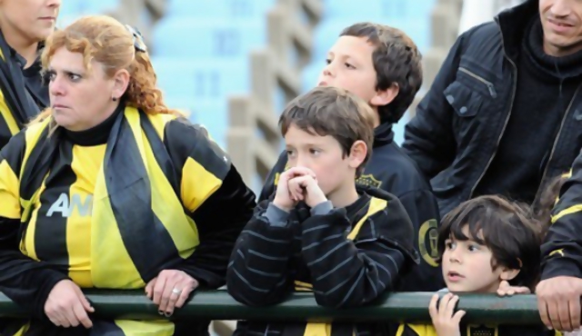 Peñarol está obligado a ganar y esperar