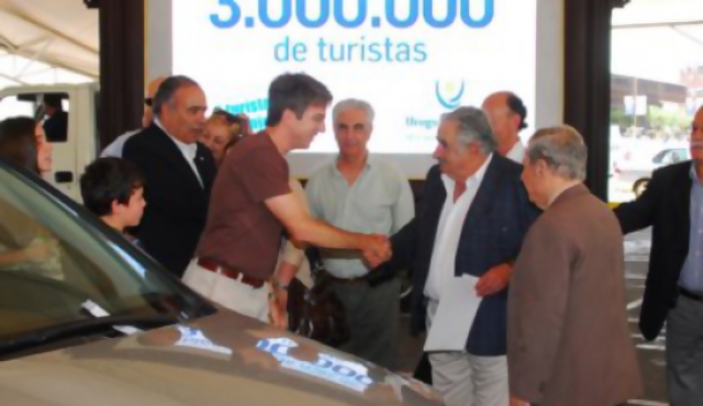 Uruguay recibe a turista 3.000.000