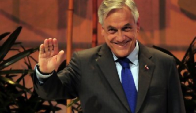 Chile: cambian "dictadura" por "régimen"
