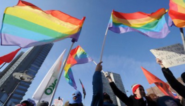 Iglesia católica británica intensifica campaña contra matrimonio homosexual 
