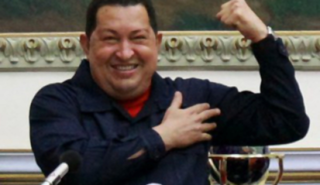 Chávez lidera las encuestas