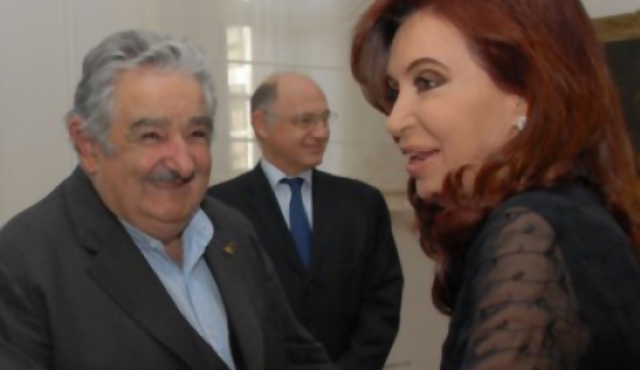 Viaje sorpresa de Mujica a Buenos Aires