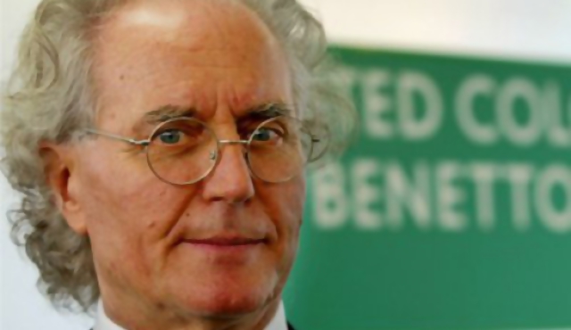 Traspaso de mando en Benetton