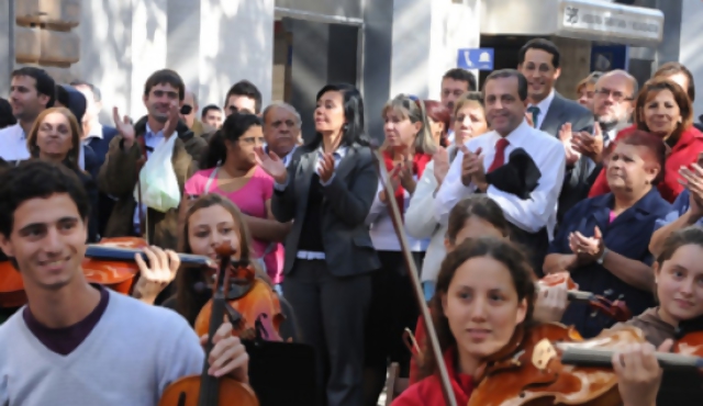 Flashmob para difundir los proyectos del MEC