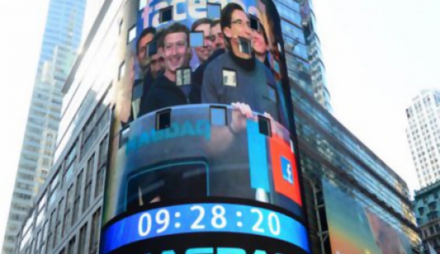 Facebook entra en bolsa con modesta ganancia