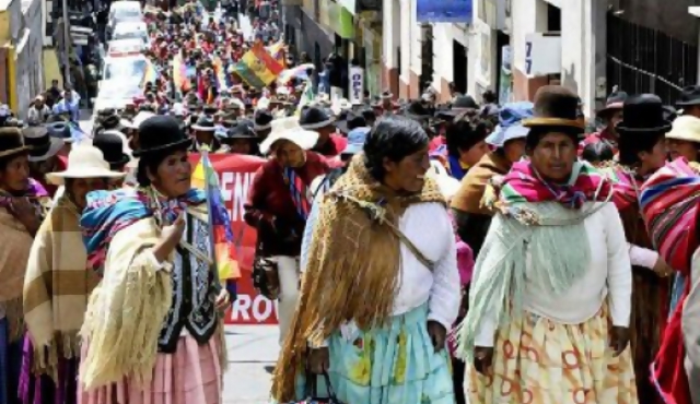 Indígenas bolivianos celebran año 5520