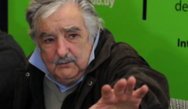 Marihuana: Mujica condiciona ley al apoyo del 60%