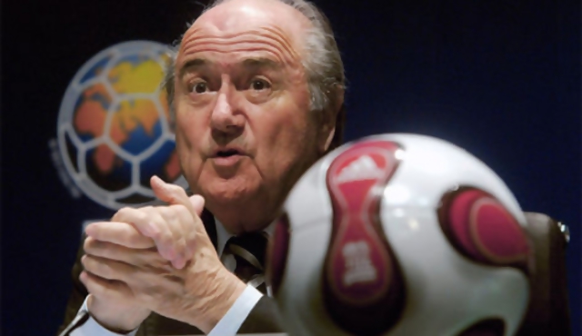 Blatter y Alemania cruzan acusaciones por soborno