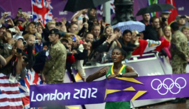 Maratón femenino da el oro a Etiopía
