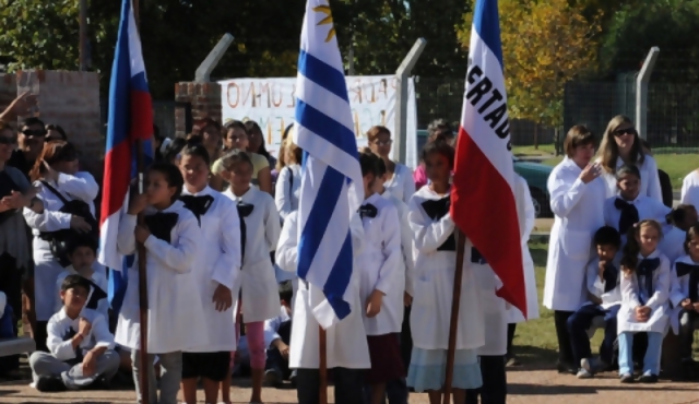 Proyecto "potente y esperanzador" contra la deserción estudiantil