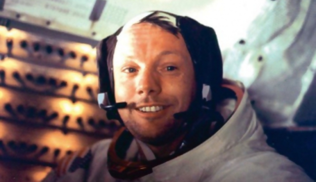 Collins y Aldrin "siempre unidos" a Armstrong  