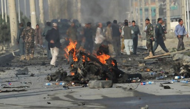 Kabul: 12 muertos en atentado suicida