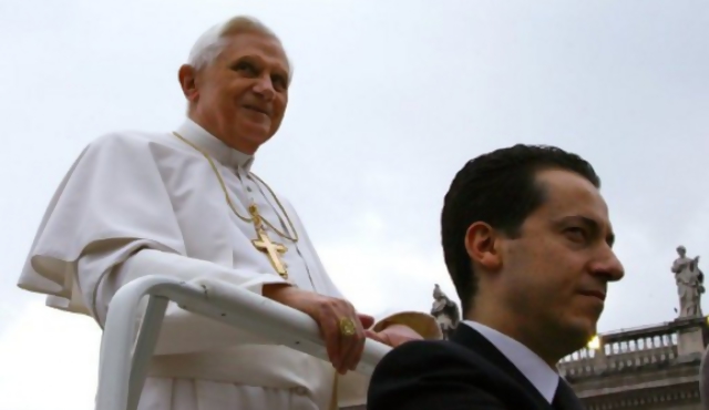 El mayordomo que quiso "salvar" a la Iglesia