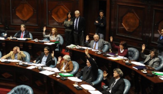 Senado aprobó despenalización del aborto