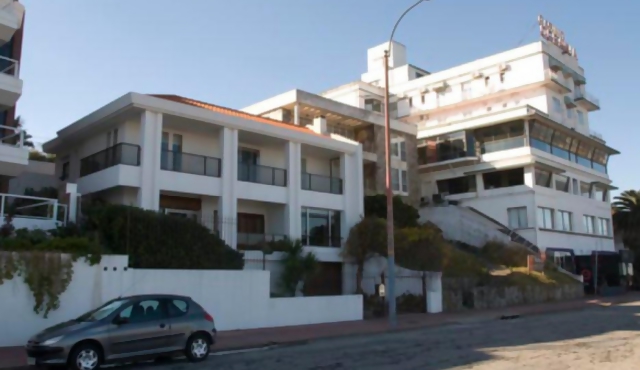 Montevideo: edificios de la represión