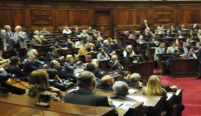 Matrimonio igualitario: apellidos fue el artículo más discutido 