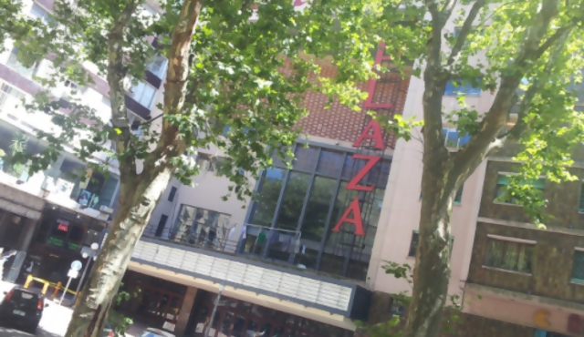 Cine Plaza ahora pertenece a la Iglesia "Dios es Amor"