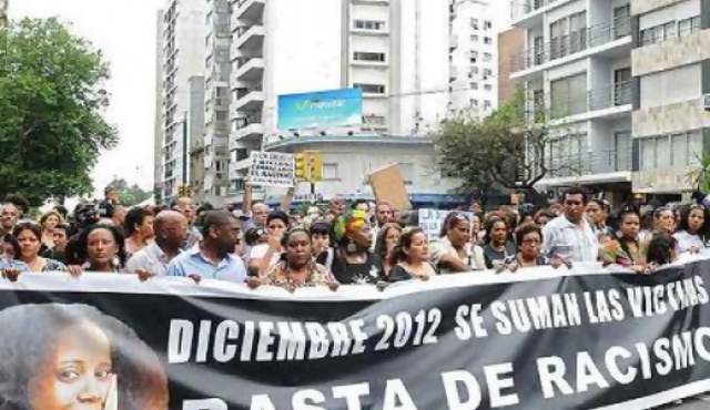 Campañas contra la indiferencia ante agresiones racistas