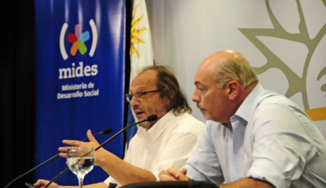 Mides: 11.336 hogares salen de la tarjeta Uruguay Social