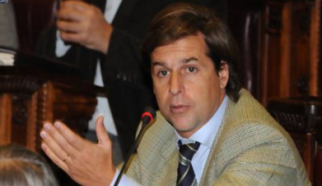 Un “choque de intelectos” entre Lacalle Pou y García