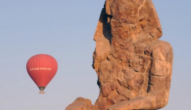 Egipto: 19 muertos en explosión de globo aerostático