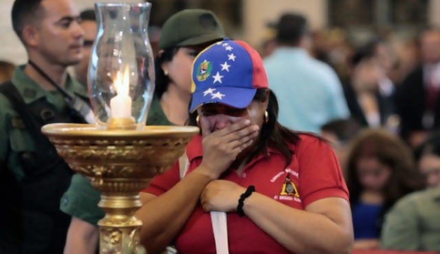 El cuerpo de Chávez será embalsamado