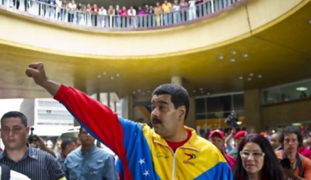 	EEUU expulsó a dos diplomáticos venezolanos