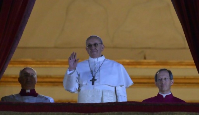 El nuevo papa es argentino y será "Francisco"