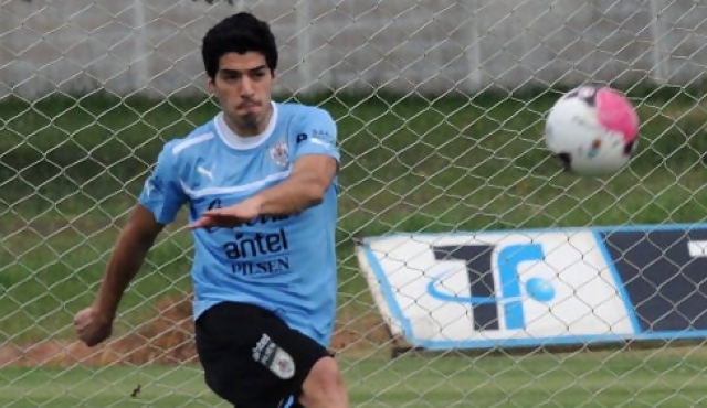 Uruguay se juega "prácticamente la clasificación"