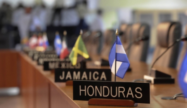 OEA garantiza autonomía financiera de CIDH pero deja abierto el debate