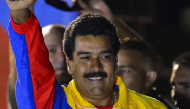 Capriles pide recuento de votos tras estrecha victoria del chavismo